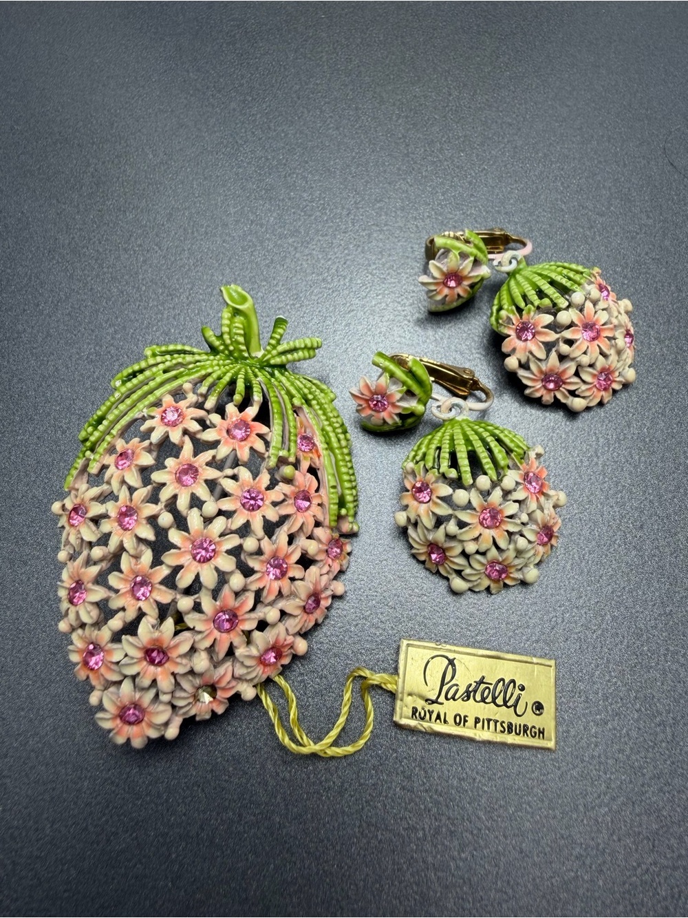 Vintage Enamel Brooch and Earrings Pastelli #92set